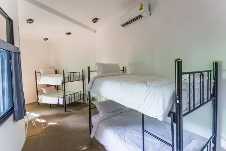 Кату: Paradise Beach Backpackers Hostel