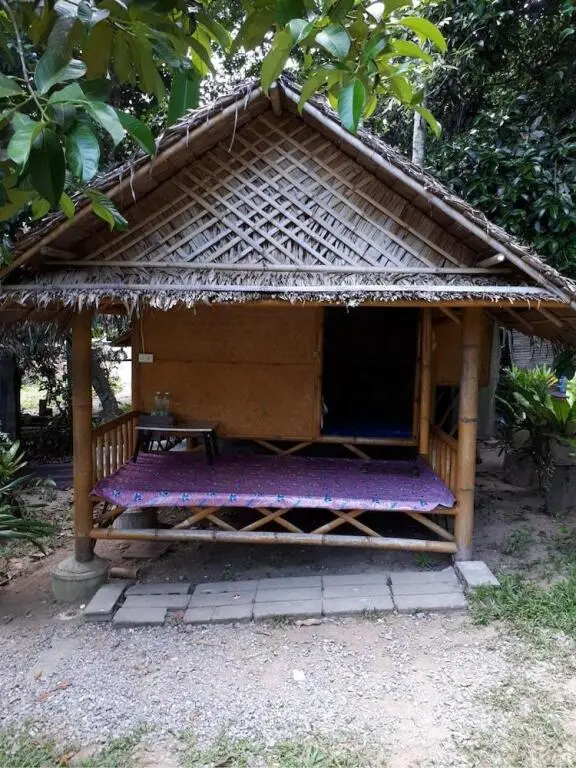 Национальный заповедник Khao Phanom Bencha: Suanprangwhan Baankiriwong