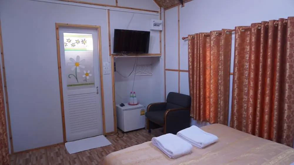 Маха Сарахам: ChiView Resort