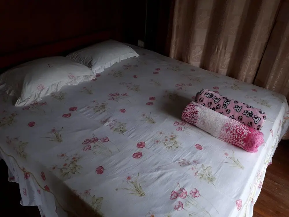 Лансака: Petchkiri Homestay