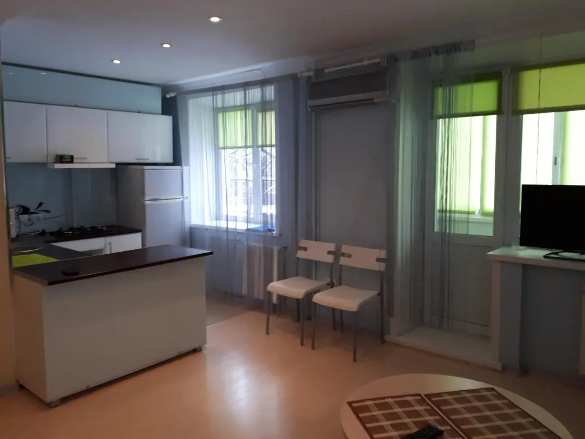 Тольятти: Apartment on Gorkogo