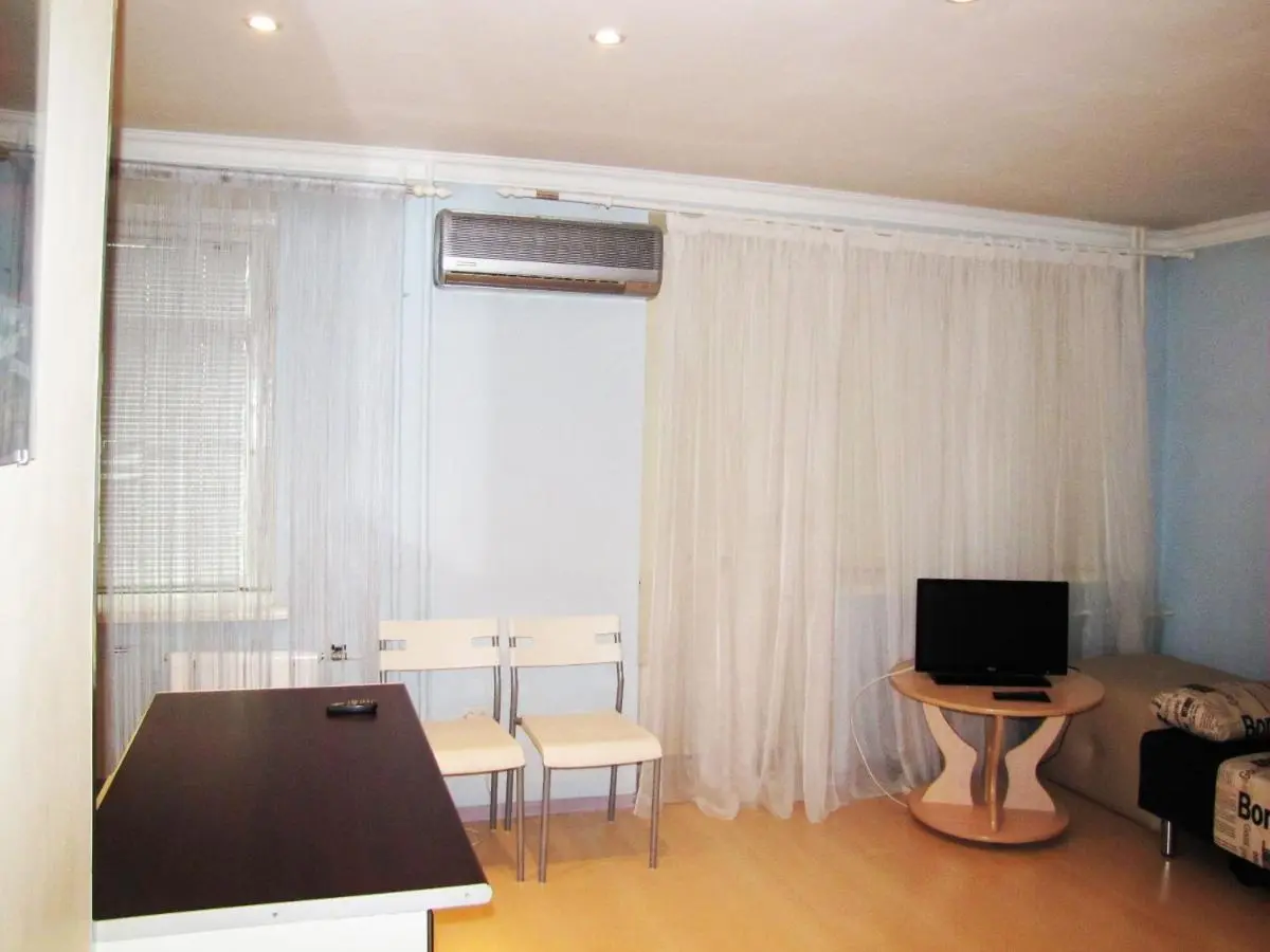 Тольятти: Apartment on Gorkogo