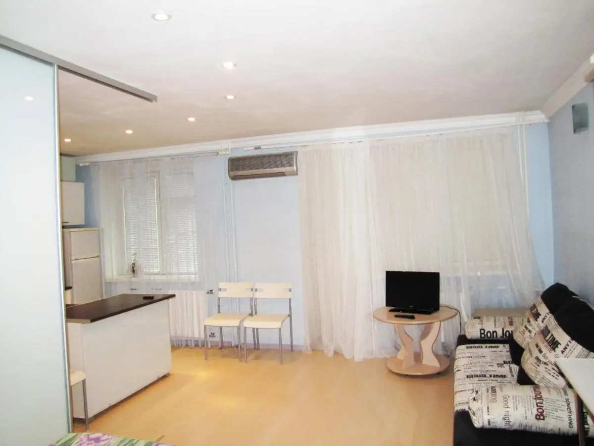 Тольятти: Apartment on Gorkogo