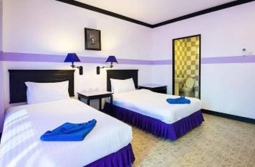 Муанг: Sharaya Kata Hotel