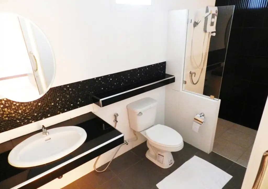 Накхонсаван: Vatchara Northgate Hotel