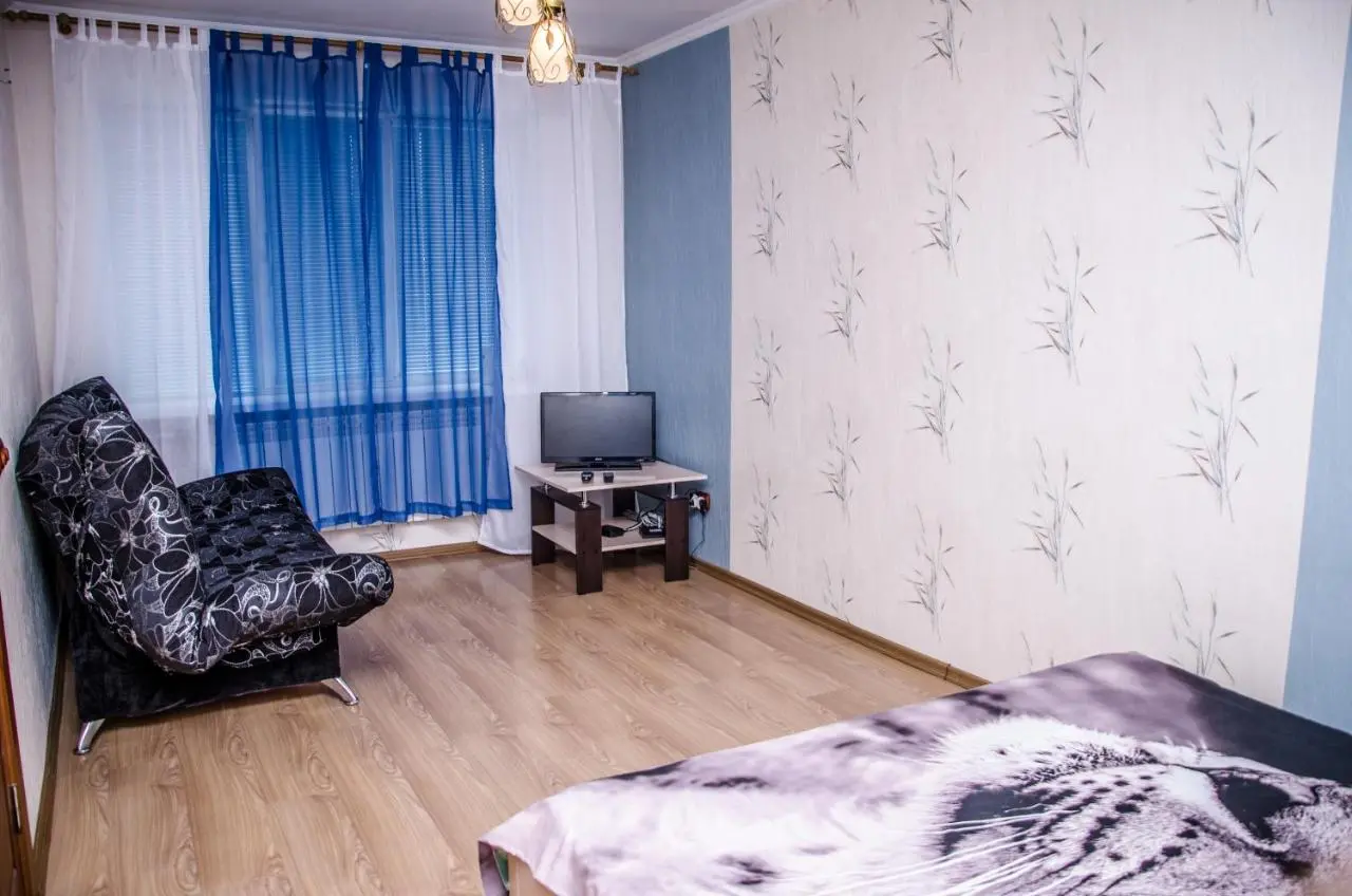 Тольятти: Apartment on Mira
