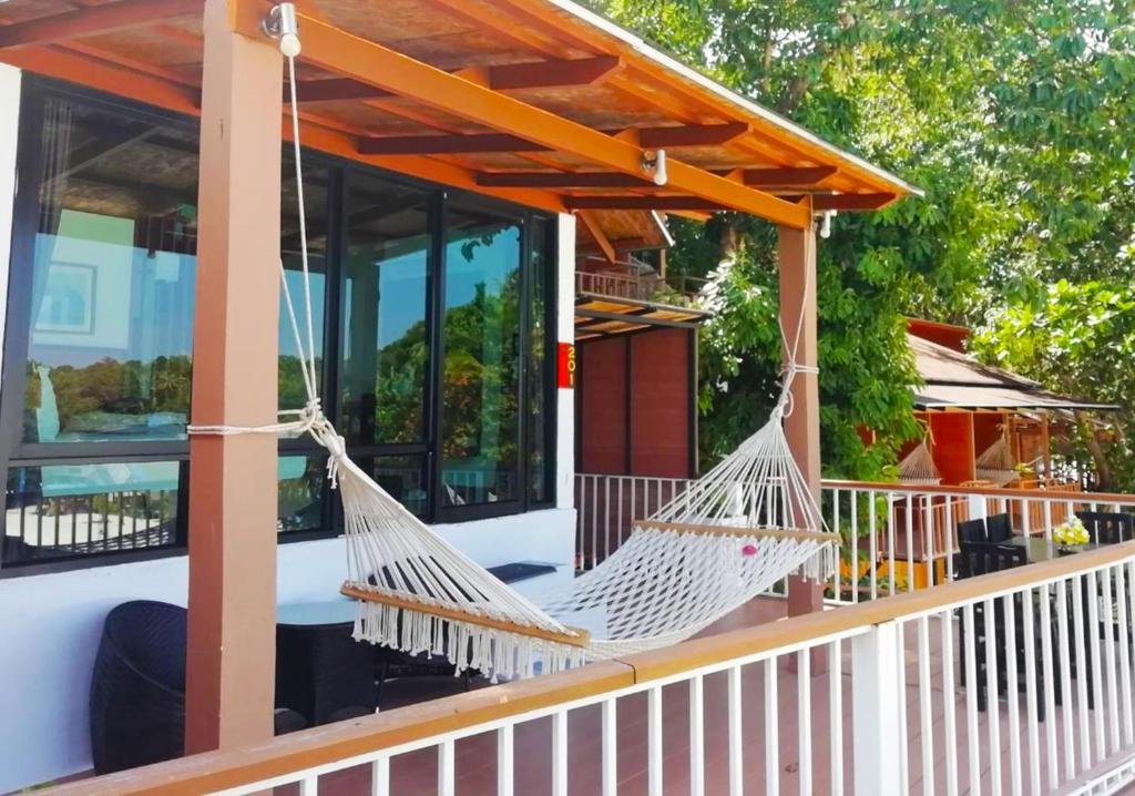 Chareena Hill Resort - Pattaya Beach Koh Lipe — фото 1