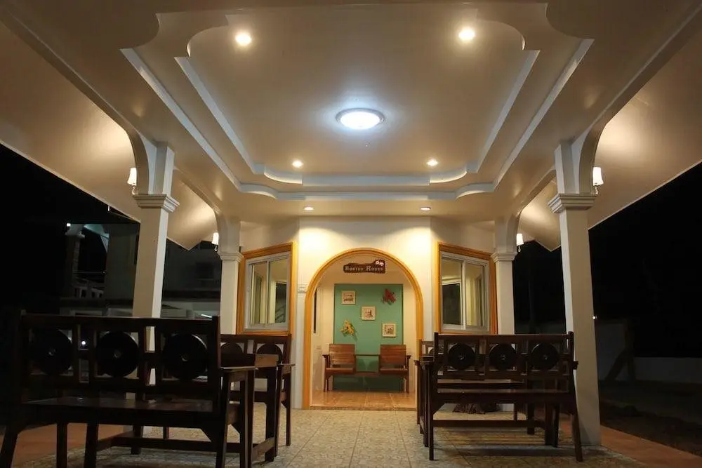 Санамчай: Bokies House