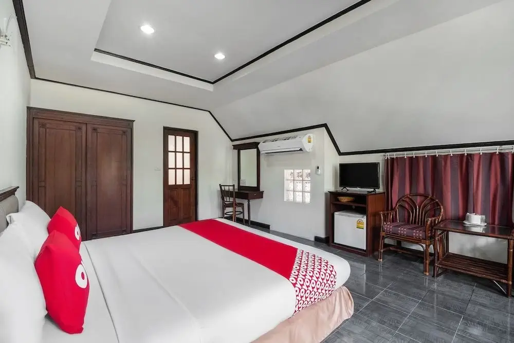 На Чом Тхиан: OYO 869 Ban Nam Mao Resort