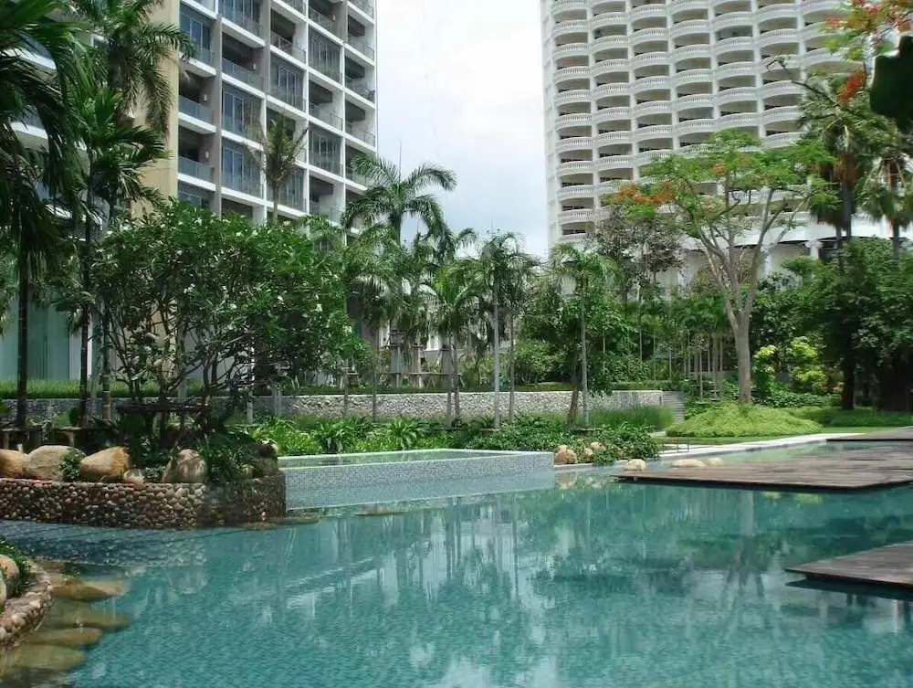 NorthPoint Pattaya with Sea View — фото 1