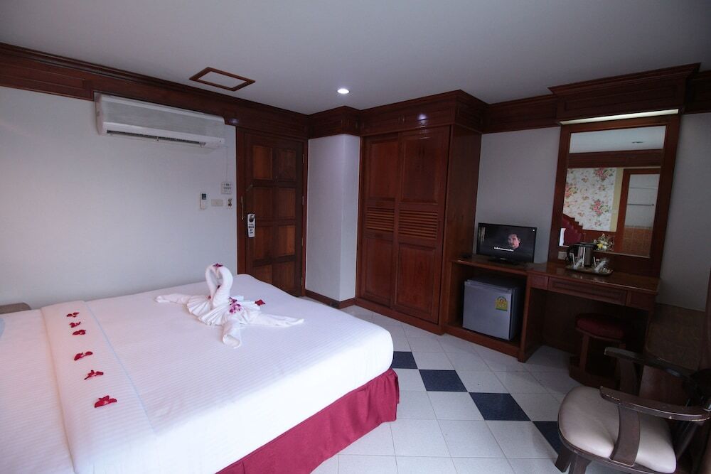 Кату: Taj Phuket Inn