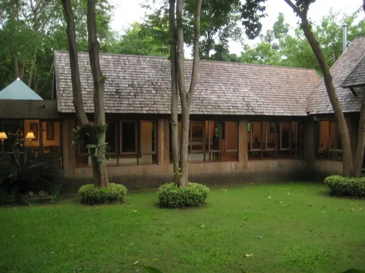 Канчанабури: Teakwood Villa