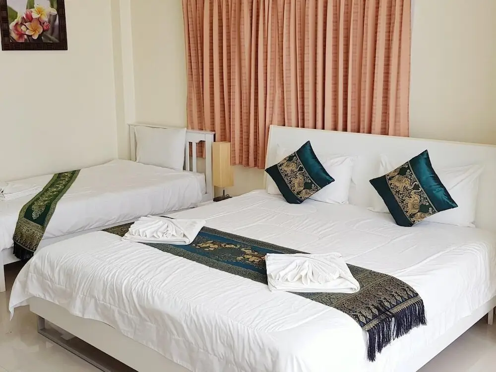 Муанг: Family Guesthouse Rawai