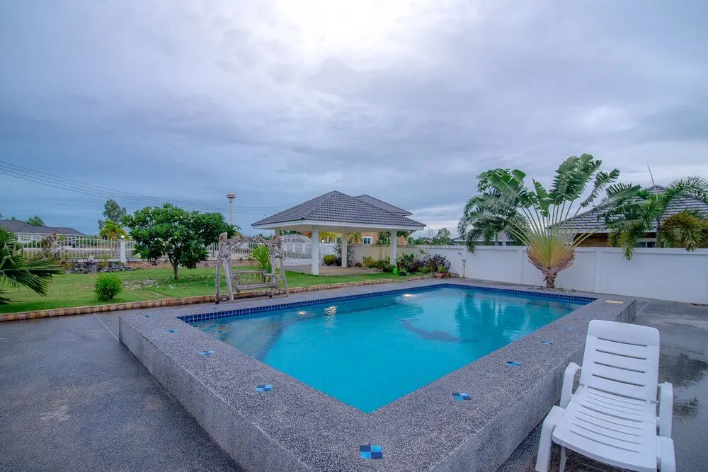 Хуахин: Baan Lake Hill Party Pool Villa