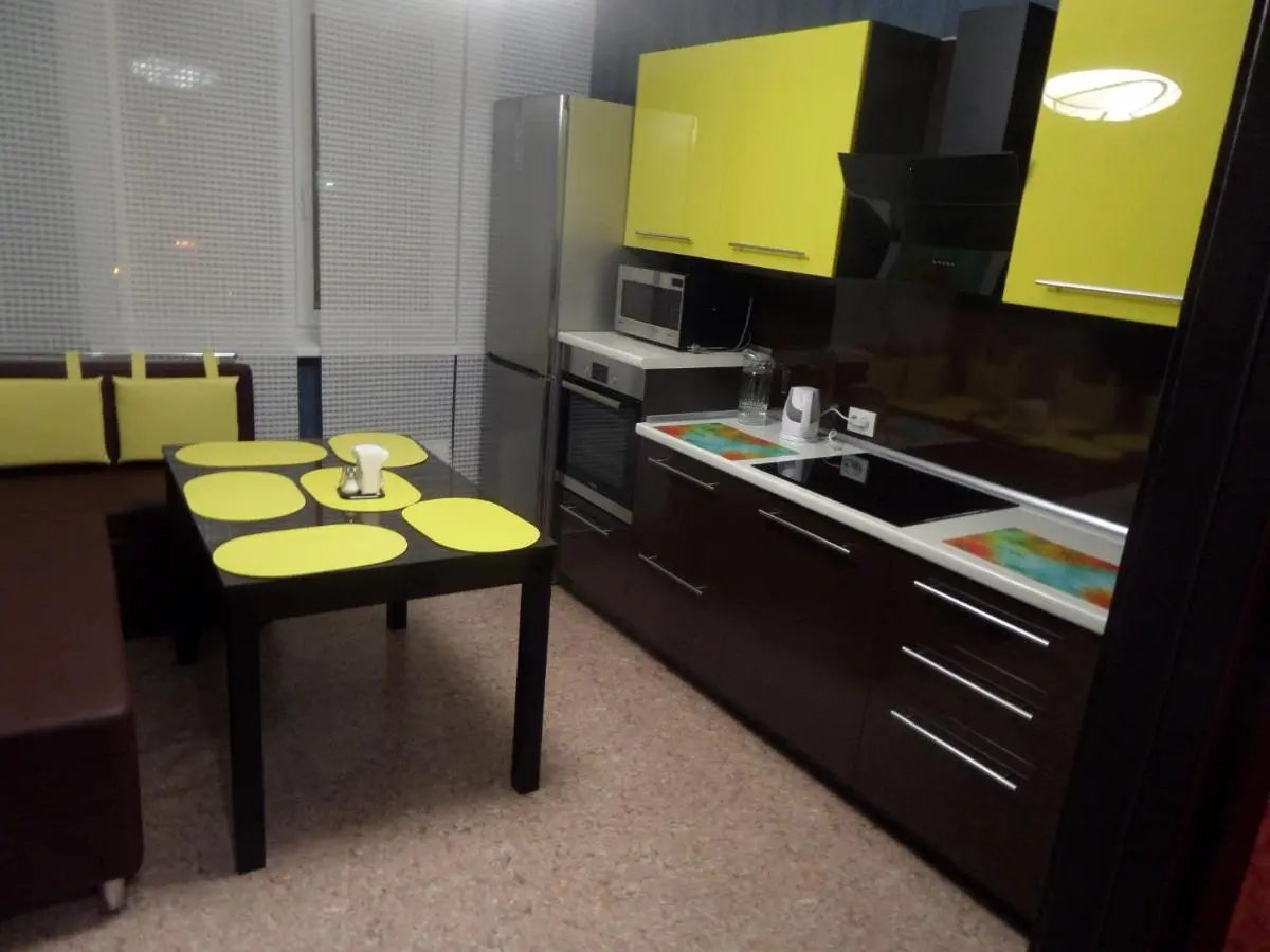 Тольятти: Apartament on Komsomolskaya