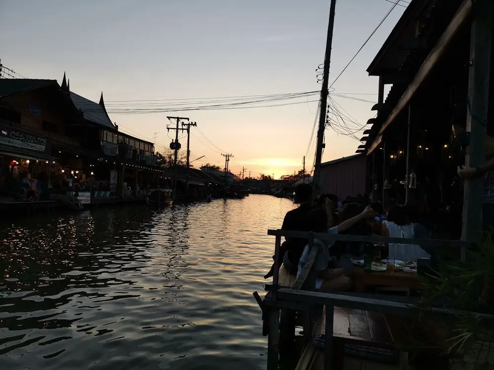 Ruang Sabai Amphawa — фото 1