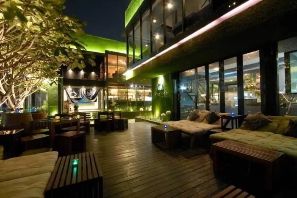 Бангкок: Thonglor Suites