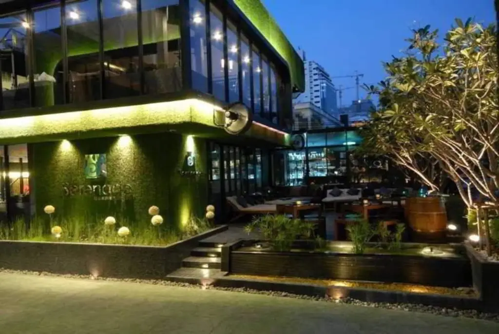 Бангкок: Thonglor Suites
