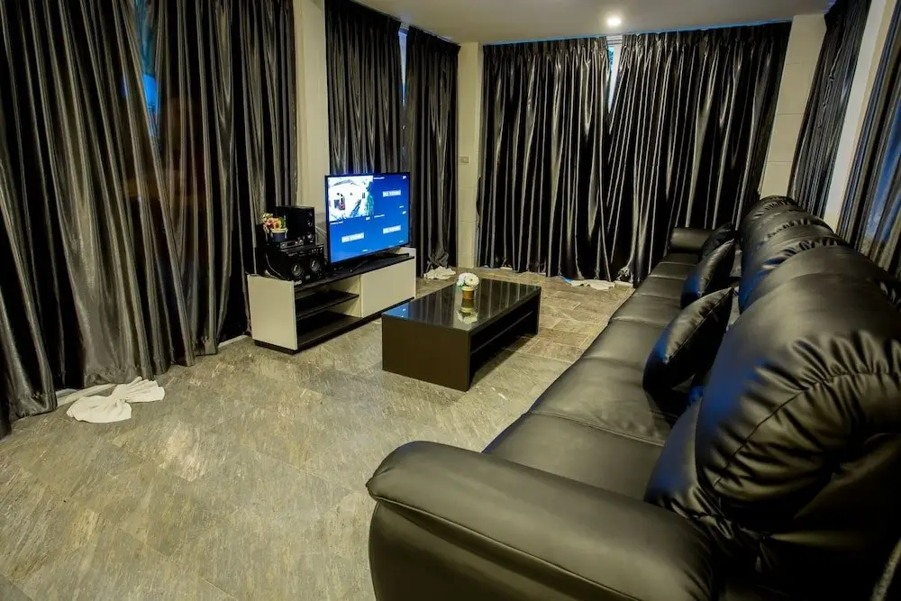 Паттайя: The Time View Point 7 Bedroom Villa 93