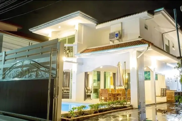 Паттайя: The Time View Point 7 Bedroom Villa 93