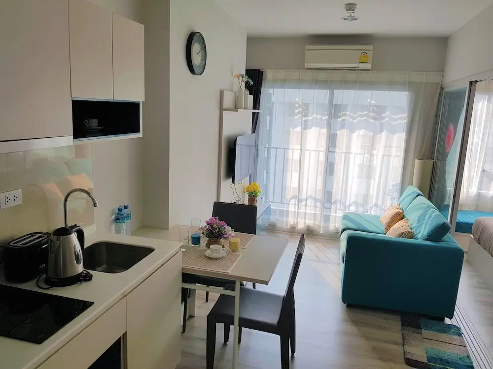 Паттайя: 1BR Centric Sea 115 With Infinity Pool