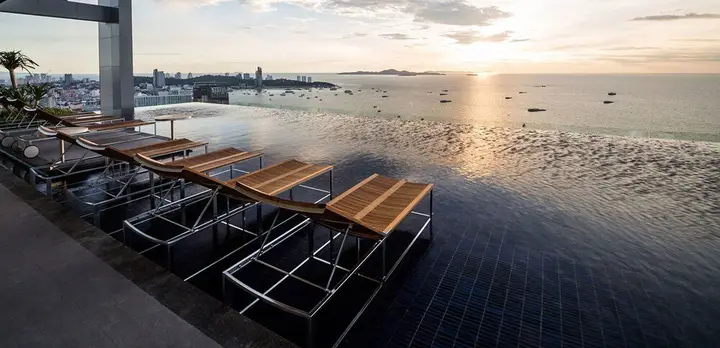 Паттайя: 1BR Centric Sea 115 With Infinity Pool