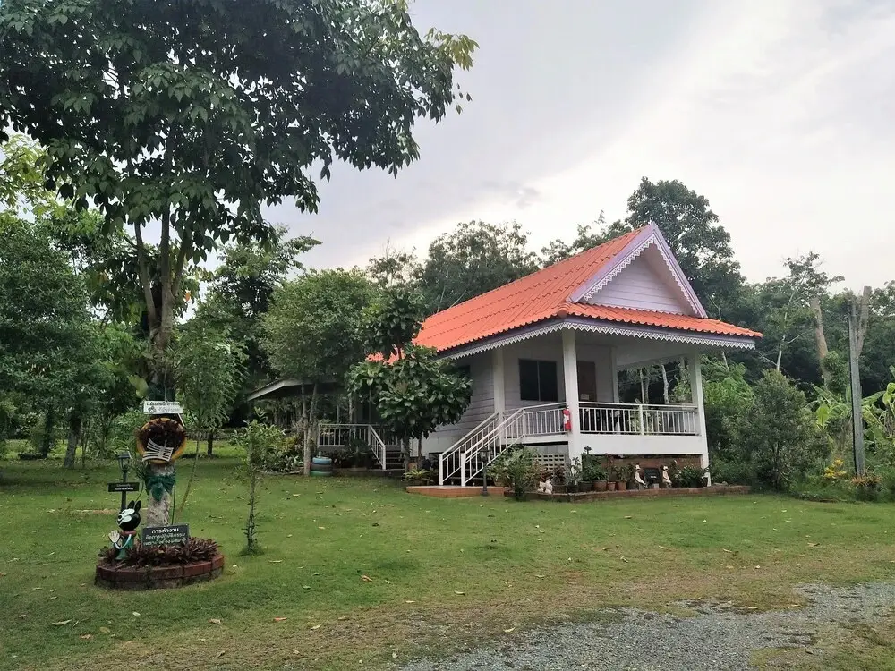 Бай-Лан: Suwanalak Resort