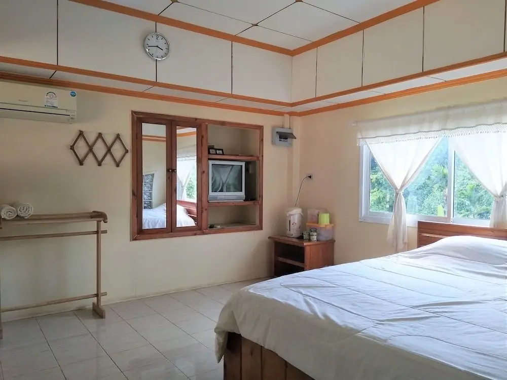 Бай-Лан: Suwanalak Resort