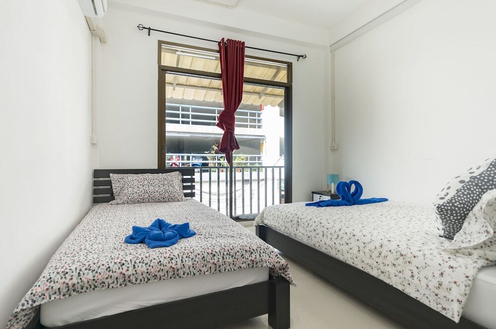 Бангкок: Cozy TownHouse HuaLampong