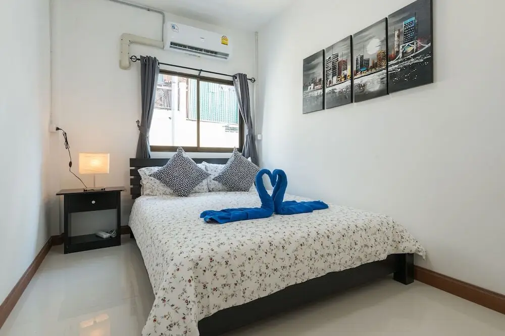 Бангкок: Cozy TownHouse HuaLampong