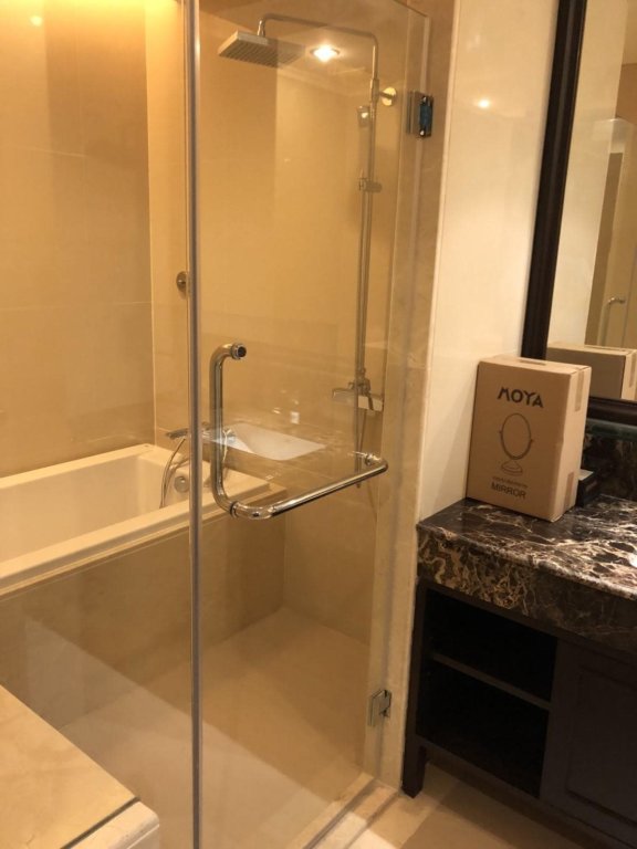 Бангкок: The Rose Residence Bangkok