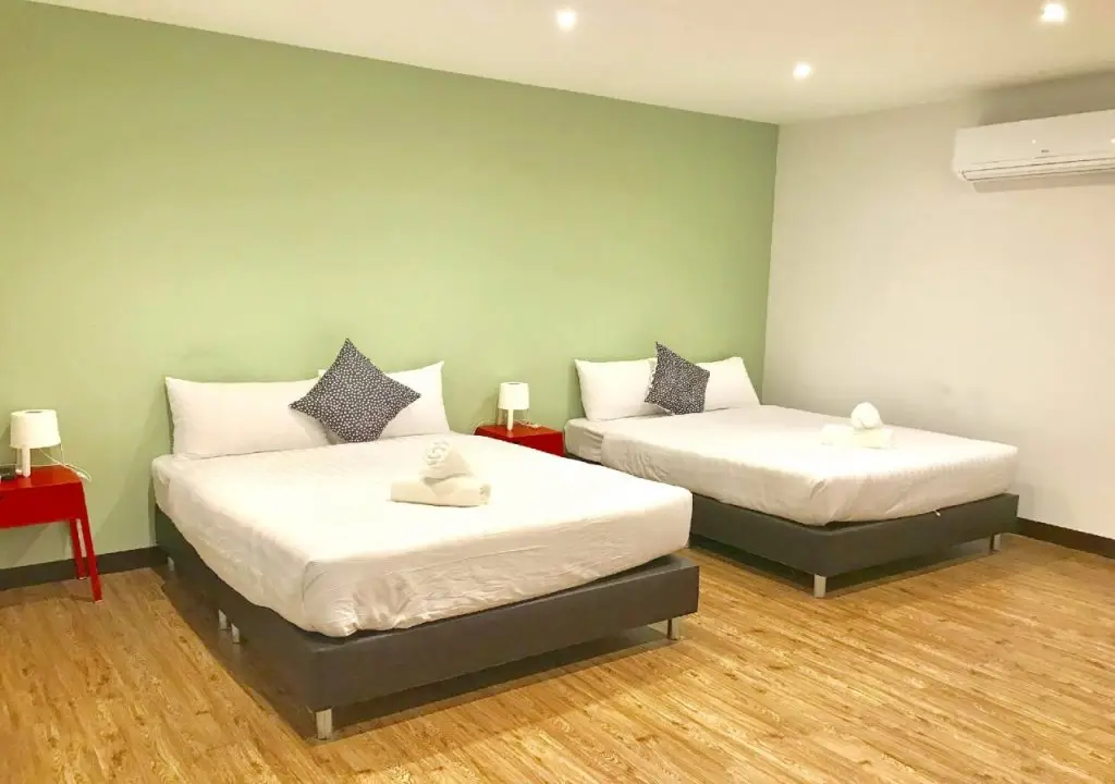 Бангкок: Resort V - MRT Huai Khwang