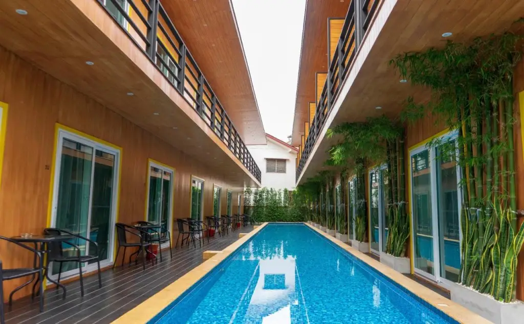 Бангкок: Resort V - MRT Huai Khwang