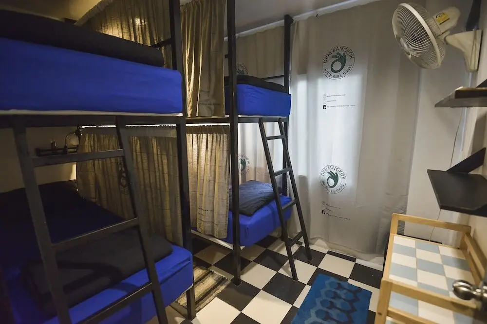 Бангкок: Dpm Hostel Bangkok