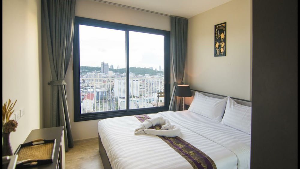 Паттайя: The Base Pattaya Horizon Inn