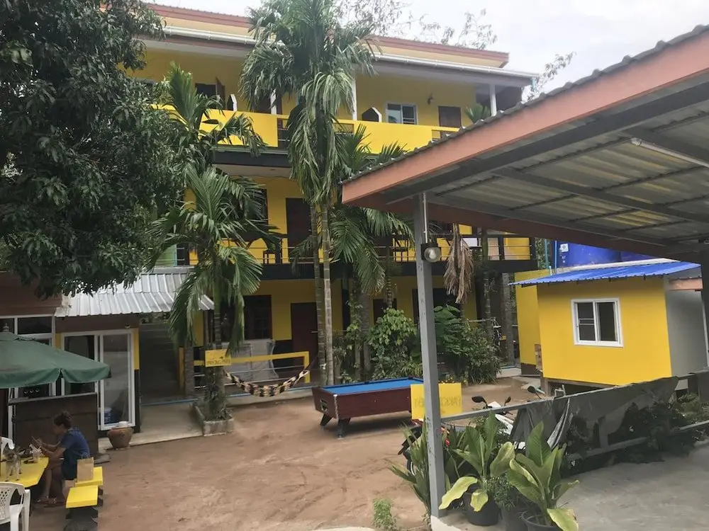 Остров Тау: The Hive Hostel Koh Tao