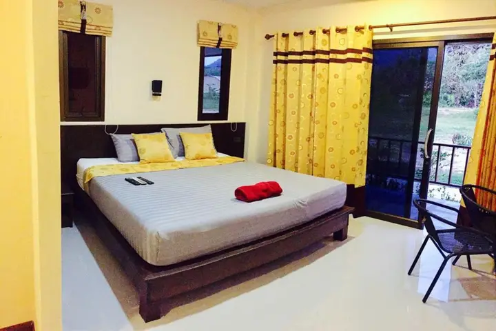 Ланта: Toongyoong Longbeach Resort