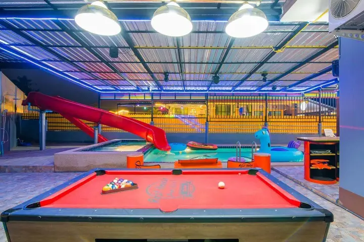 Чаам: Rest House Supercar Pool Villa