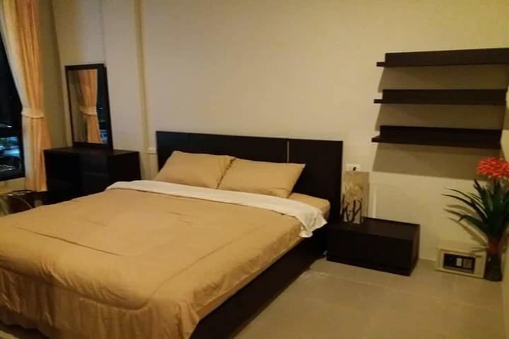 Кату: Laveyrune Apartment