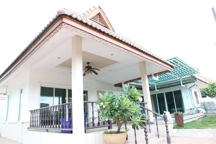 Чаам: Fira Villa Huahin