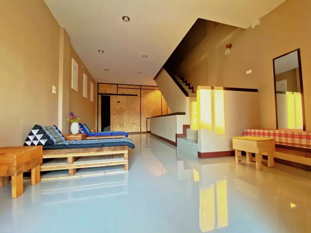 Чиангмай: 1314c Home at Sat. Night Market Near Airport and Old City / Free Pick up