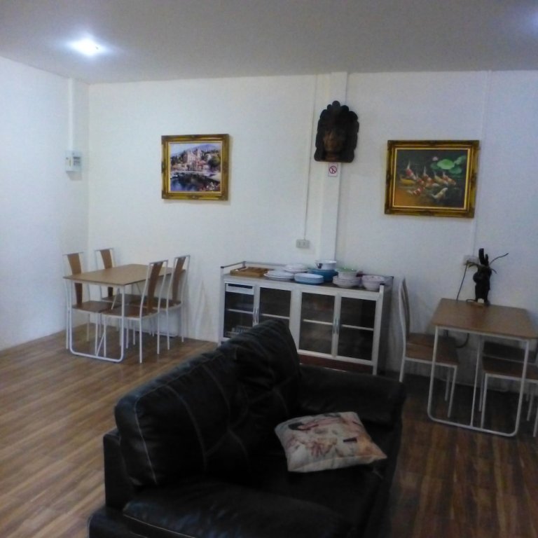 2 Double Bedroom Pool Apartment With Extensive Kitchen Dining Room Wi-fi Aircon — фото 1