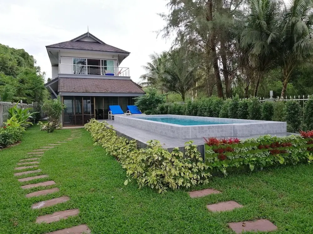 Краби: Baan Mook Taley Private Beachfront Villa