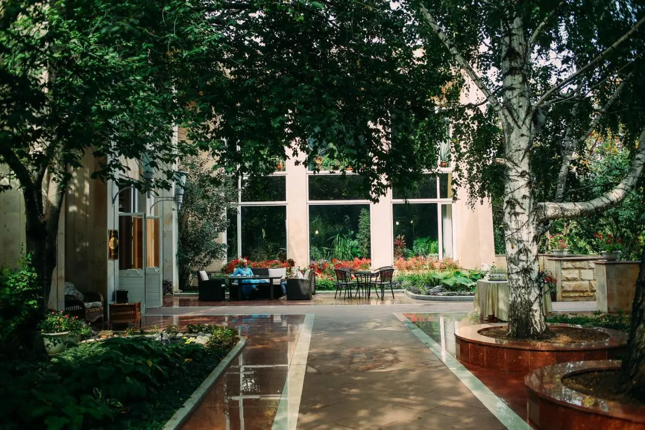 Балаково: Hotel Bereg