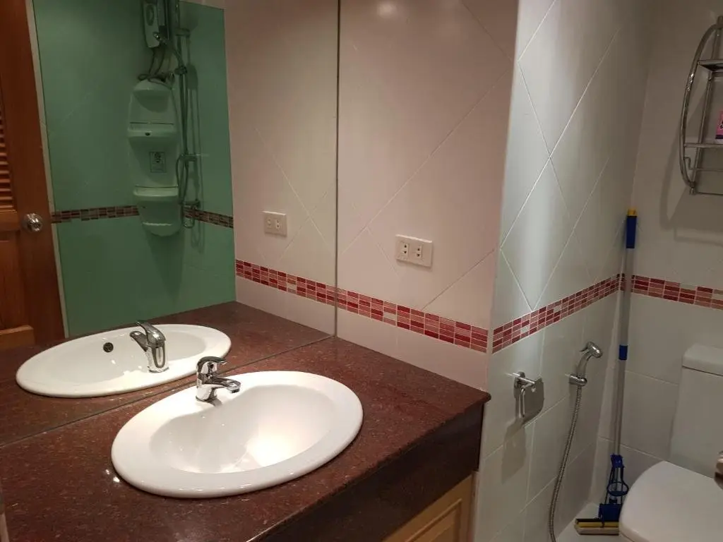 Паттайя: Jomtien Beach Condominium 5th Floor Modern Studio Apartment Pattaya
