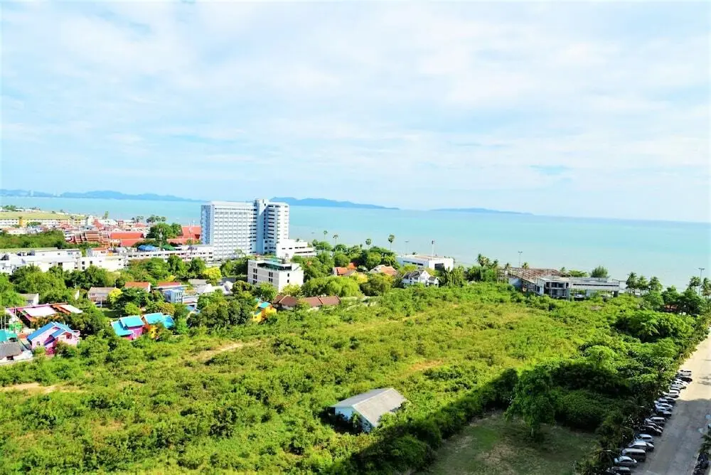 Паттайя: Sea View Apartment Jomtien Beach Condominium S2 16th Floor Pattaya