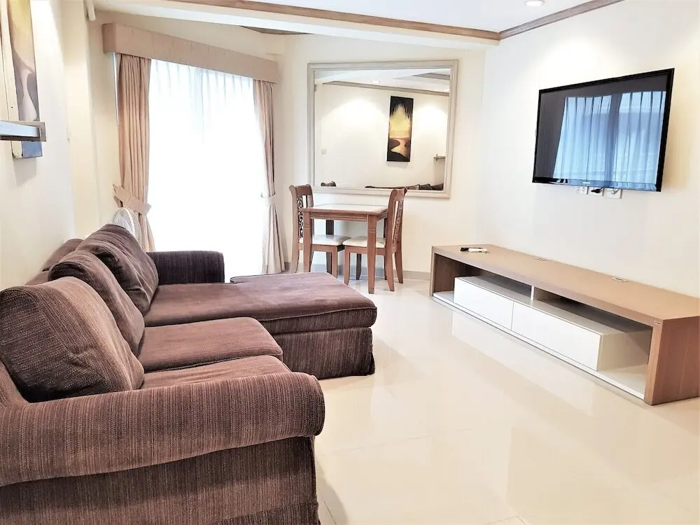Паттайя: Room in Condo - Sea View Apartment Jomtien Beach Condominium 12th Floor