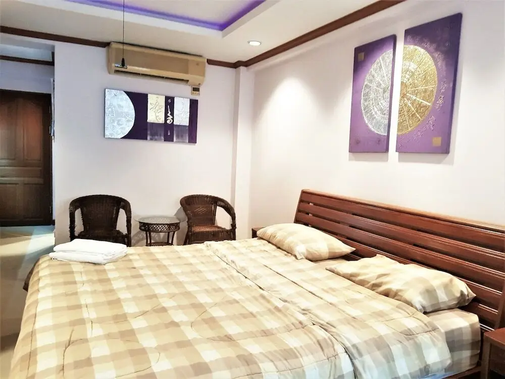 Паттайя: Sea View Studio Apartment Jomtien Beach Condominium 11th Floor