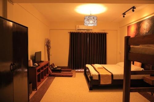 Бангкок: Midsummer Night Hostel