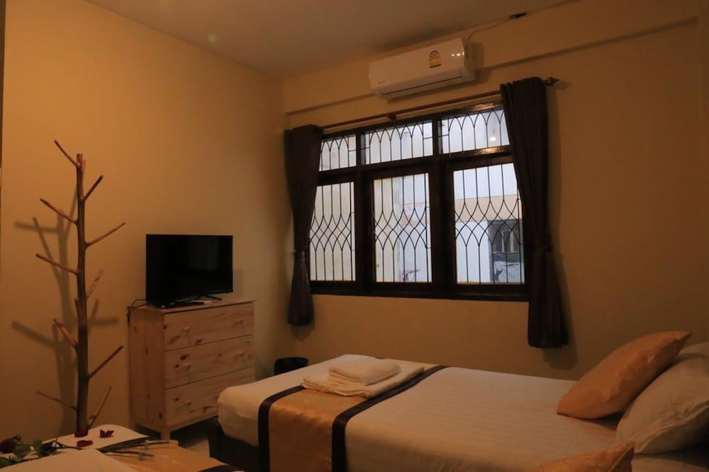 Бангкок: Midsummer Night Hostel
